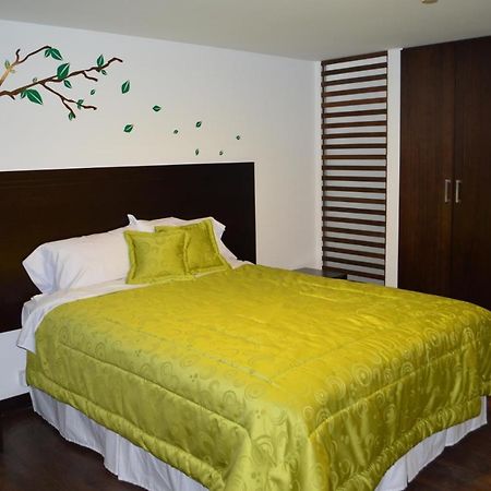 Hostal Delia Victoria Cuenca Esterno foto